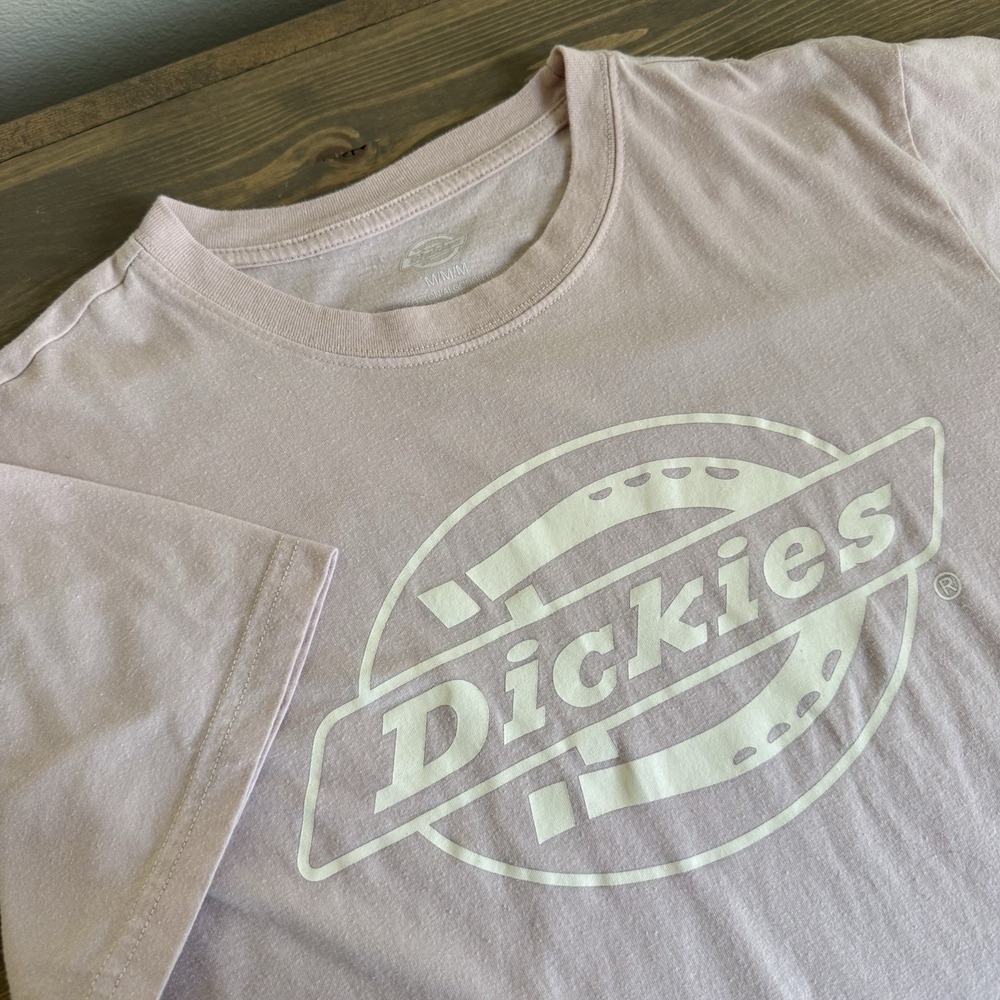 Dickies Womens Small Light Pink Crewneck Logo Short Sleeve Tee T-Shirt Top